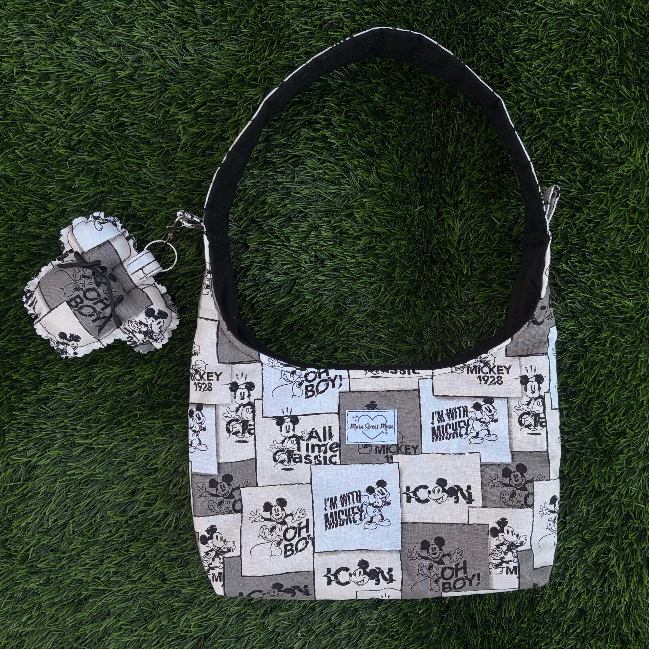 Classic Sketch Mouse Purse